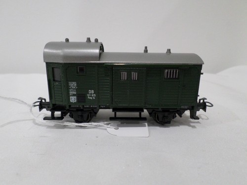 Marklin 4699 HO Baggage Wagon - Picture 5 of 9