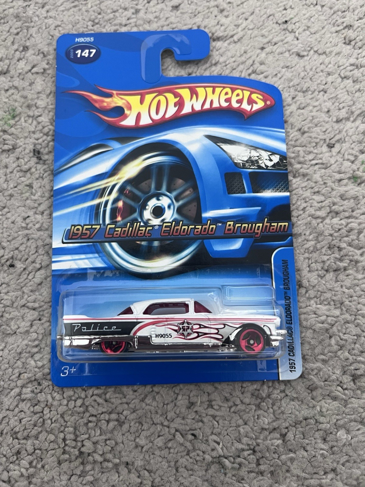 Hot Wheels  1957 Cadillac Eldorado Brougham  Collector#147  2005/Malaysia 