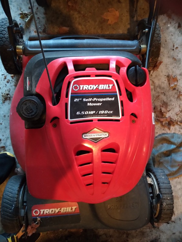 TROY BILT 21" SELF-PROPELLED LAWN MOWER W/REAR BAG 2 IN 1   PICKUP ONLY PA