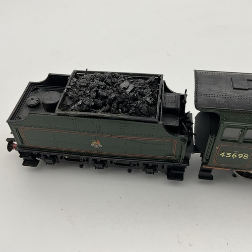 Mainline 37047 OO Gauge 4-6-0 Jubilee Class 45698 T2 - Picture 6 of 12