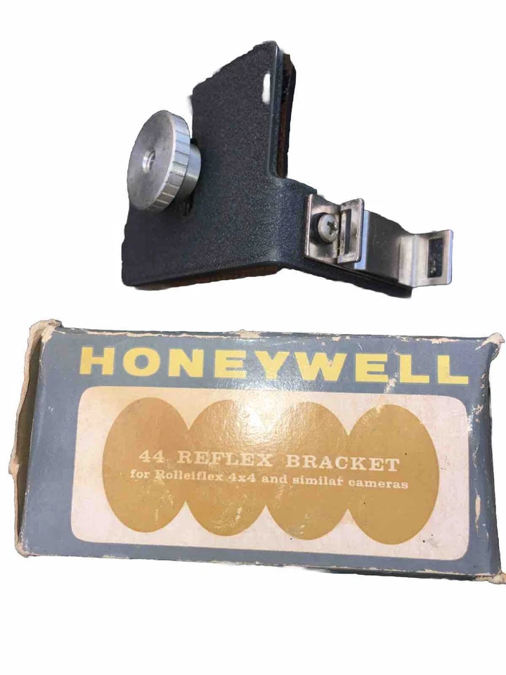 ROLLEIFLEX 4 x 4 STANDARD 44 REFLEX FLASH BRACKET, NEW IN ORIGINAL BOX - Image 3 of 4