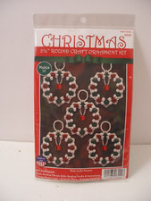 NEW DESIGN WORKS CHRISTMAS Wreaths ORNAMENT KIT MAKES 5, L2