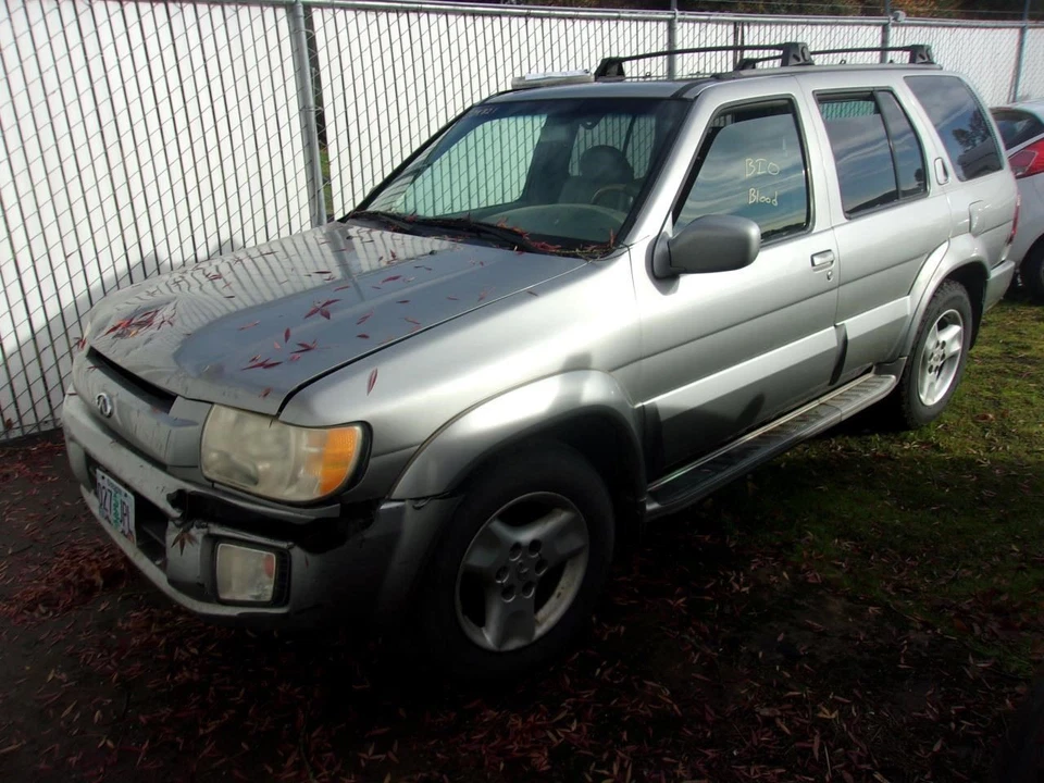 QX4 2001 Door Trim Panel Rear 31279784 Foto 2 de 4