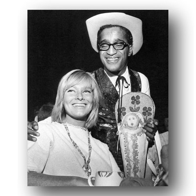 Sammy Davis Jr, May Britt Photo 8x10 1967 Publicity Still Actor Actress Portrait