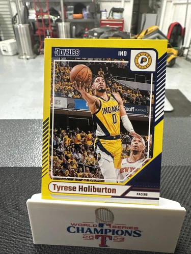 2024-25 Donruss Tyrese Haliburton Yellow Flood #191 Pacers Color Match