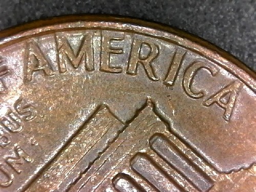 1979 D Lincoln Memorial Cent Doubled Die (1979 D - WDDR-001?) - Picture 3 of 5