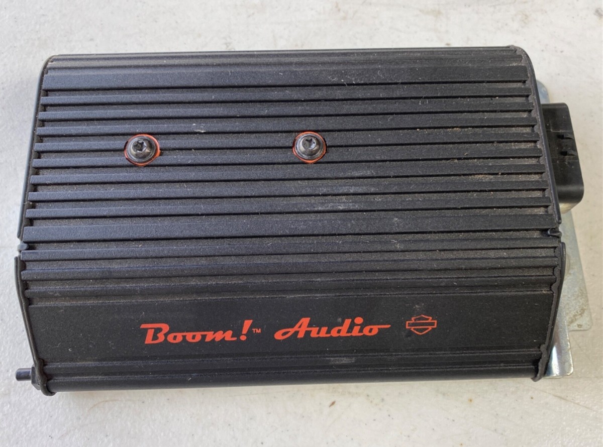 ハーレー　BOOMAUDIO アンプ① ハーレーBOOMAUDIO アンプ①