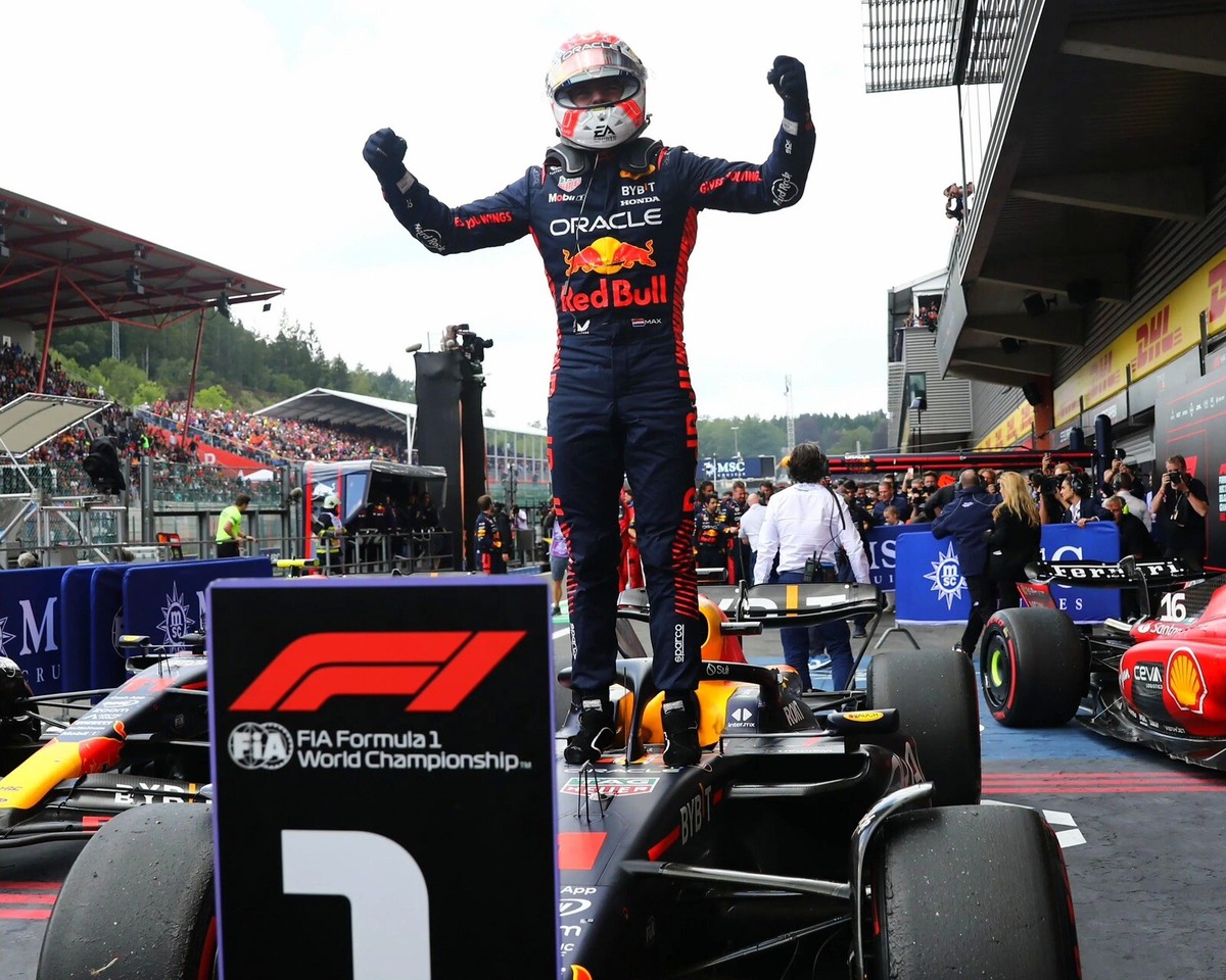 8x10 Photo MAX VERSTAPPEN Car Racing Formula One F1 Grand Prix Oracle Red  Bull