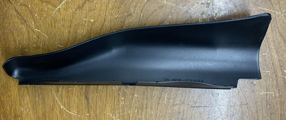 TRIUMPH 818831 SPITFIRE MK IV & 1500 L/H HOOD LINKAGE COVER - Image 2 of 4