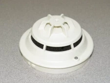 SIEMENS HFP-11 FIRE ALARM HEAT DETECTOR US MFG UNITS QUANTITY AVAILABLE