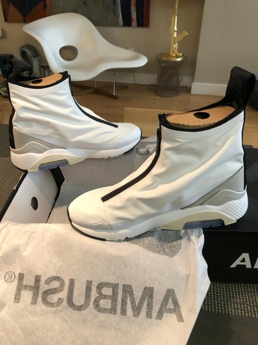 nike ambush retail