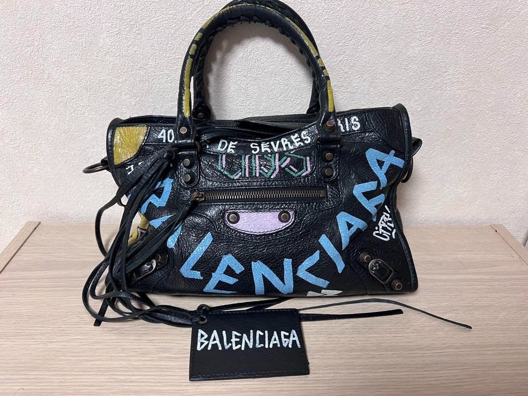 BALENCIAGA Graffiti City Bag S Black Leather Iconic Street Styl w
