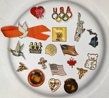 Vtg Collectable Lot 20 Lapel Pins Hat Tacks Travel Fun Variety Souvenir GIFT