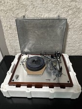 Thorens TD166 MKII 2-Turntable - Open Box