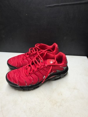 nike air max plus tn Black on Red size 9 mens