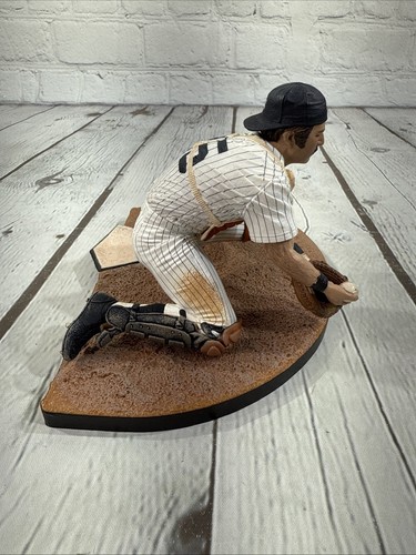 Thurman Munson McFarlane Cooperstown Collection New York Yankees MLB 2009 VGC! - Picture 3 of 8