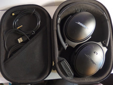 Bose QuietComfort 35 Wireless Noise-Cancelling Headphones - Black