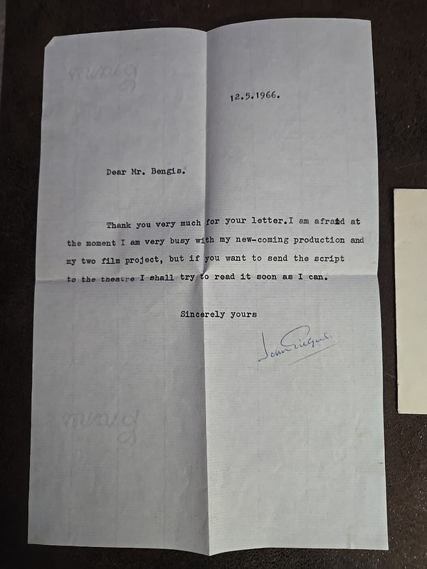John Gielgud 'Film-Stage-TV ' 1966 Signed Letter.  Rare!.