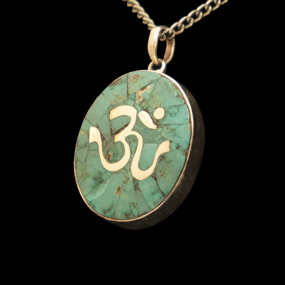Ciondolo Amuleto Turchese 925 Argento OHM OM Buddismo Talismann Regalo Ovale - Immagine 3 di 3