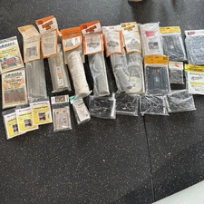 Lot 23 Ho Scale Truss Bridge CBN Water Tower Oil Storage Tank House Building