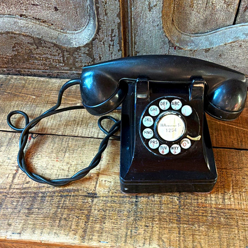 Bell System Western Electric 202 Black Rotary Dial Desk Telephone