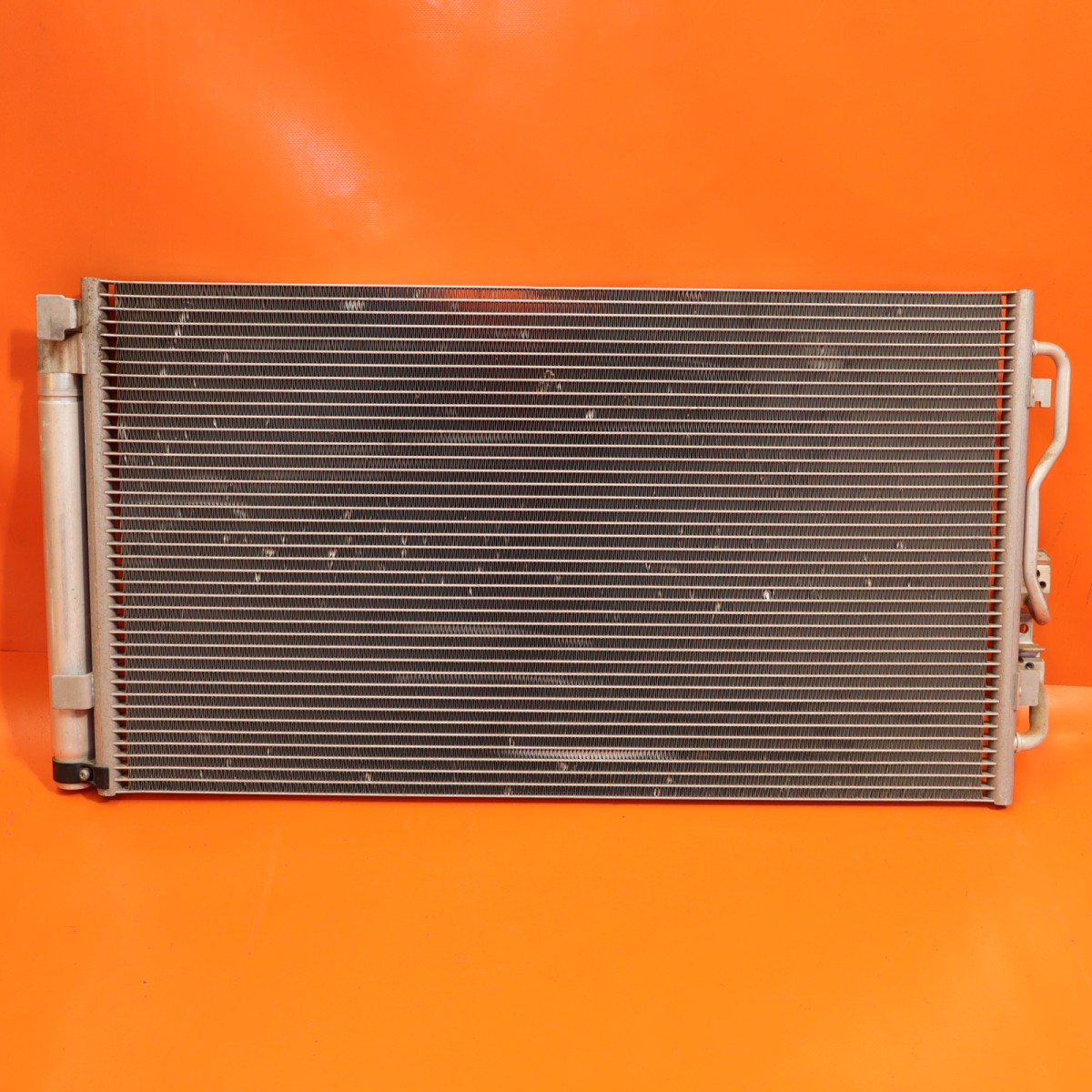 BMW I8 AC CONDENSER 2014 2015 2016 2017 2018 2019 2020 64509335362 OEM