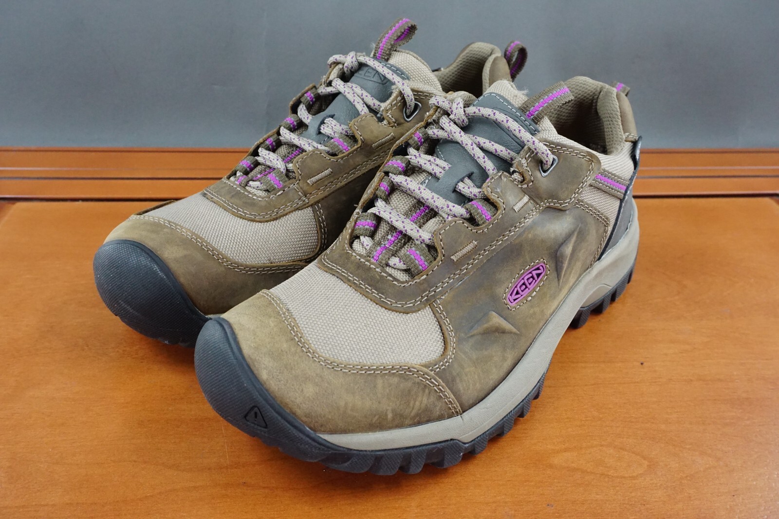 Scarpe Keen Ridge Flex da donna 9 larghe in pelle marrone stringate scarpe da trekking casual