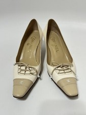 Vtg Chanel Ivory Leather CC Logo Kitten Heels 36