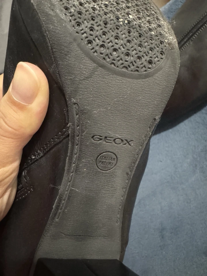 Botas de mujer talla 9 Geox charol italiano Foto 4 de 4