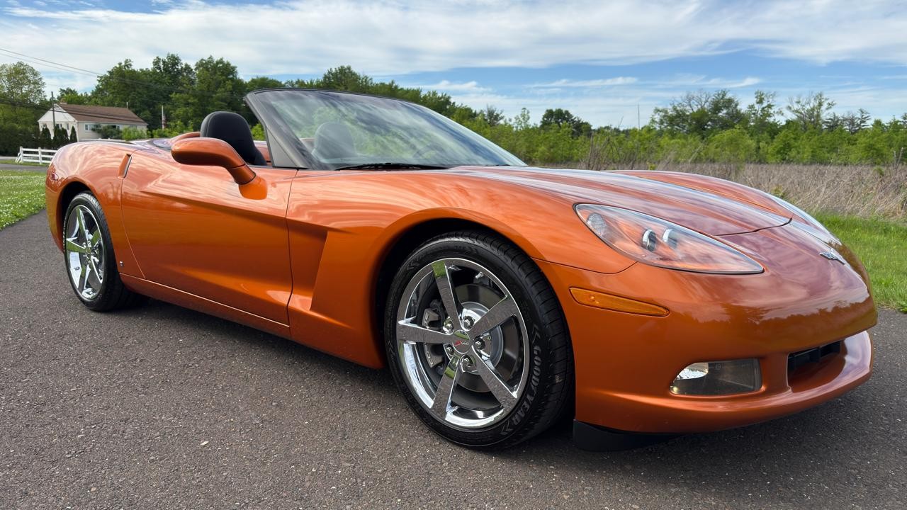 2008 Atomic Orange Chevrolet Corvette   | C6 Corvette Photo 4