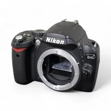 Nikon D40 6.1 MP Digital SLR Black Camera Body Untested For Parts E6382