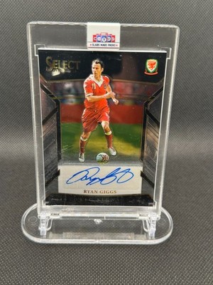 Ryan Giggs - Panini Select 2017/18 Wales Auto 81/99 HS-RGI