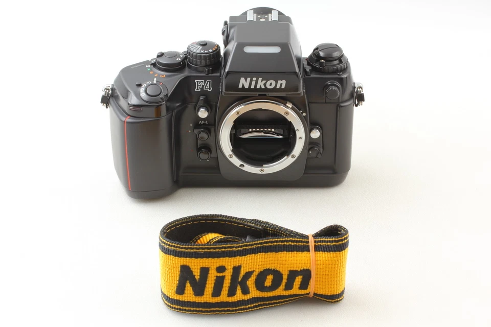 [N MINT+++ w/ Strap] Nikon F4 SLR 35mm Film Camera Body DP-20 Finder From JAPAN - image 2 of 4