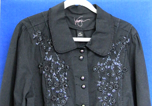 EUC Eye Catching BLACK BLAZER Top by VENEZIA w.Embroidery & BLING Sz 20 Two Pock - Picture 2 of 6