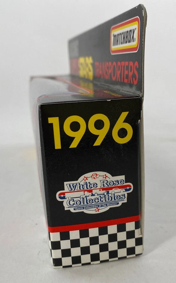 Jeff Gordon Nascar Dupont #24 Matchbox Racing Superstars Transporters 1/10k 1996 - Image 3 of 4