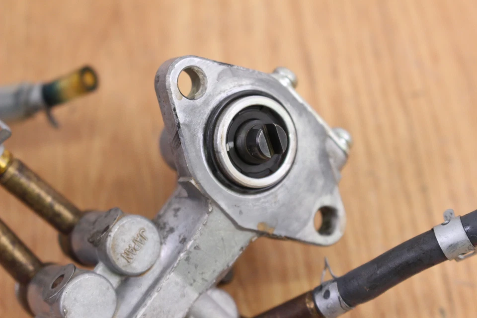 Bomba de aceite Arctic Cat M8 2007 Foto 2 de 4