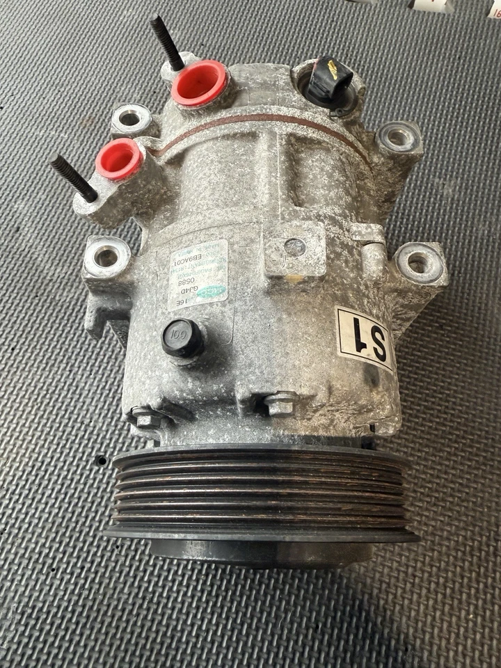 Hyundai Sonata 2012 aire acondicionado compresor 2,4 usado Foto 2 de 4