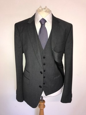 HUGO BOSS - Mens Slim Fit 3 Piece GREY WOOL SUIT - 42 Reg - W36 L33 - LOVELY