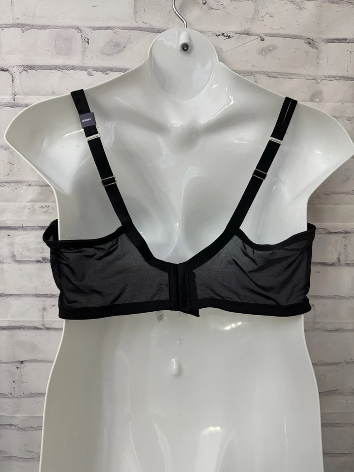 Sujetador Cacique 44DDD Sin Forro Balconette Negro Dorado Encaje Con Aros Lencería Sexy Foto 3 de 4