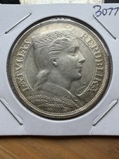 1932 5 Lati - Big Latvian Silver - Key Date - As Shown! (#3077)