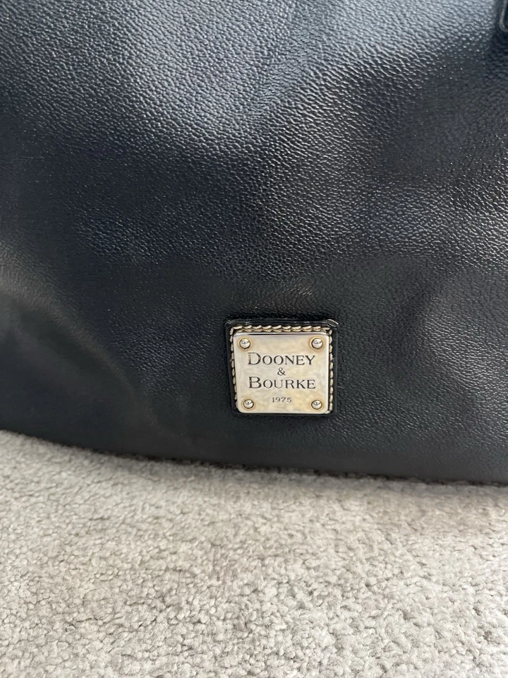 Dooney & Bourke Women's XL Black Pebbled Leather Tote Shoulder Bag - Laptop Bag - Image 2 of 4