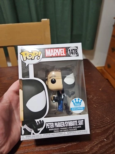 Peter Parker Symbiote Suit Spider-Man Funko POP! Shop Exclusive #1478 Marvel