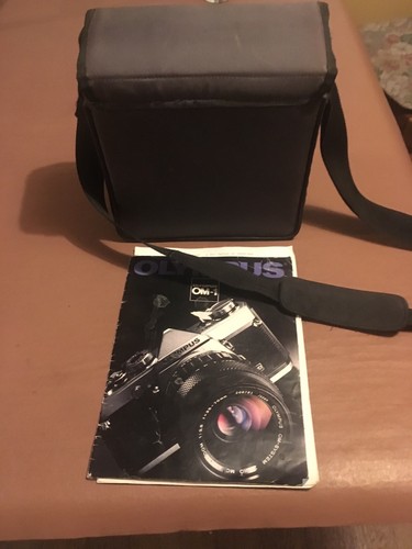 OLYUMPUS om10 Vintage Camera. - Picture 9 of 12