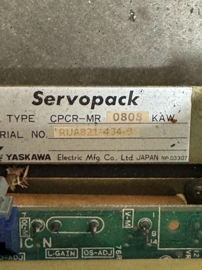 YASKAWA SERVOPACK CPCR-MR0808KAW MR0808KAW M RUA821-3-3 CPCR-MR-CM