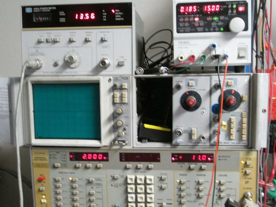 Avnet MTS UTC-2025 Microwave Amplifier 11dB Gain 23dBm Output Power 50MHz - 2GHz - Image 3 of 3