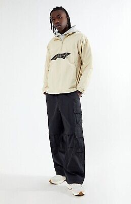 PacSun Formula 1 Men's Size L Large Eco Trackside Anorak PacSun Formula 1 Men's Size L Large Eco Trackside Anorak