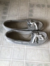 Keds Woman's Slip On With Lace Tie Boat Shoes Size 8 Silver Metallic Color