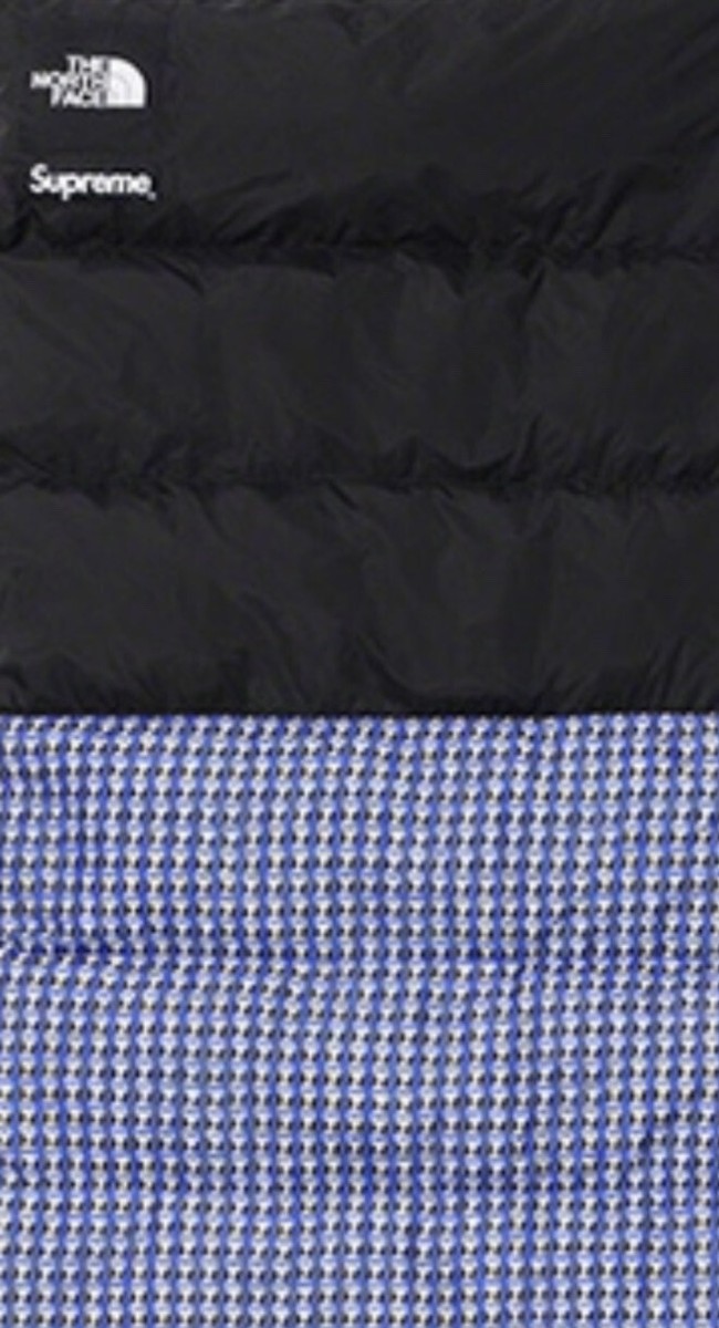 Supreme x The North Face Studded Nuptse Blanket Royal Blue Supreme x The North Face Studded Nuptse Blanket Royal Blue