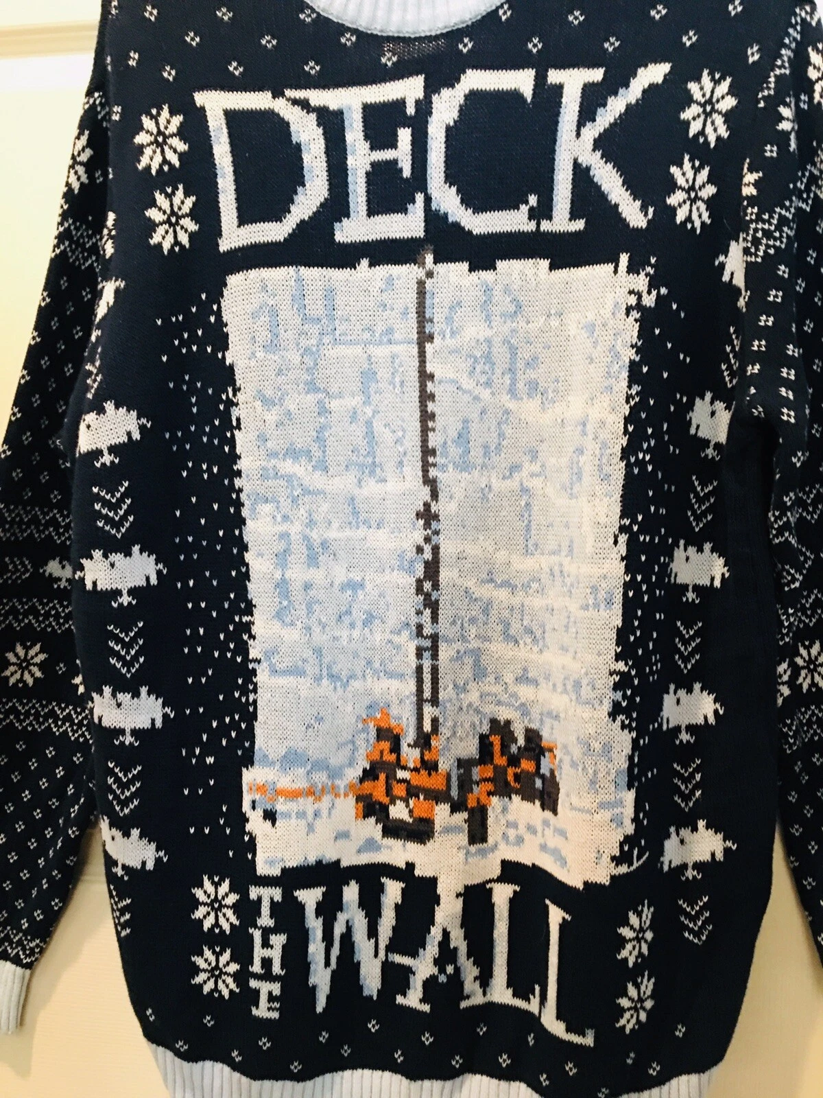 Game of Thrones Size XL Ugly Christmas Sweater Deck The Wall HBO Navy Blue