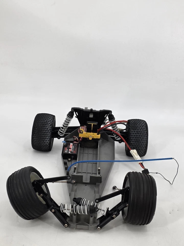 1/10 Traxxas Rustler 2x2 eléctrico sin probar como está Foto 2 de 4